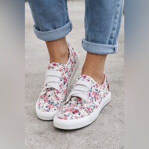 Blowfish Malibu Marley Floral Slip-On Sneakers Size 7.5